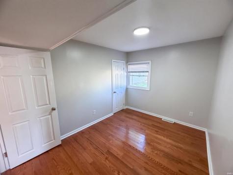 319 E Chippewa Avenue South Bend IN 46614