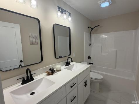 7657 W Julia Drive Ellettsville IN 47429