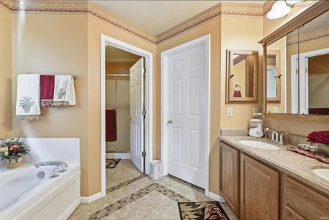 1662 E Brookside Trail Columbia City IN 46725