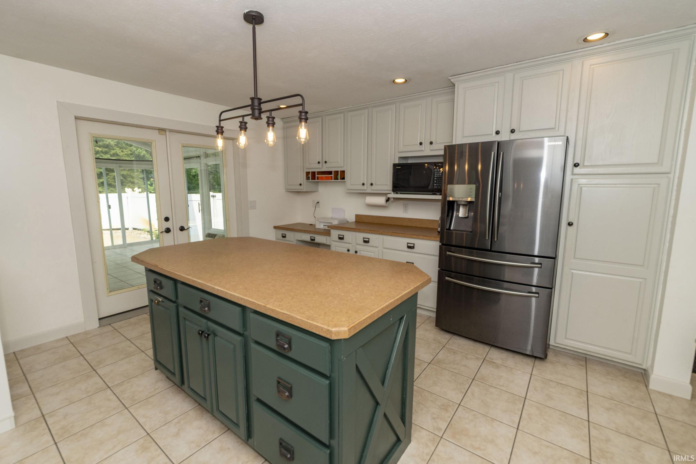 55543 Willowbend Boulevard Bristol IN 46507