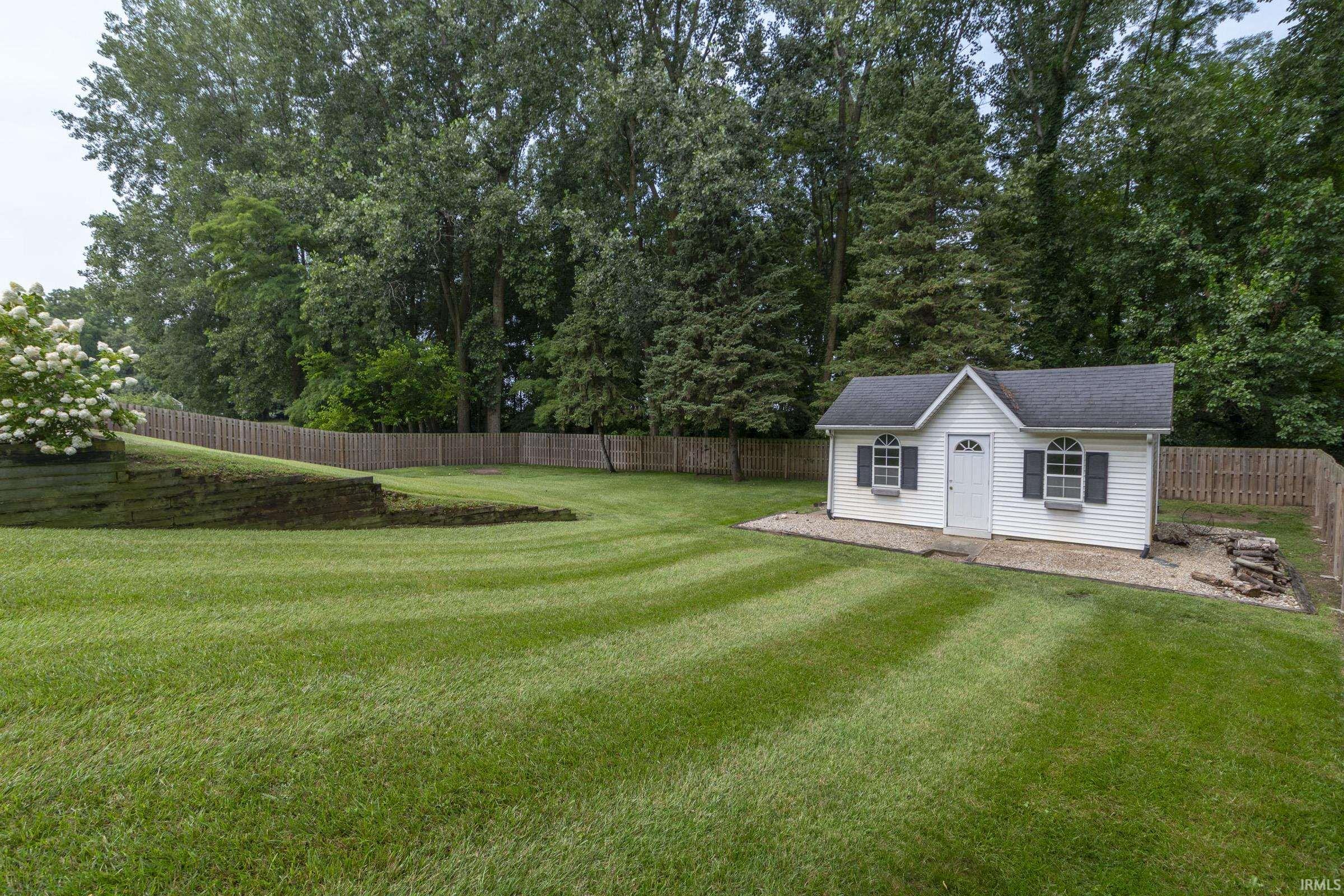 55543 Willowbend Boulevard Bristol IN 46507