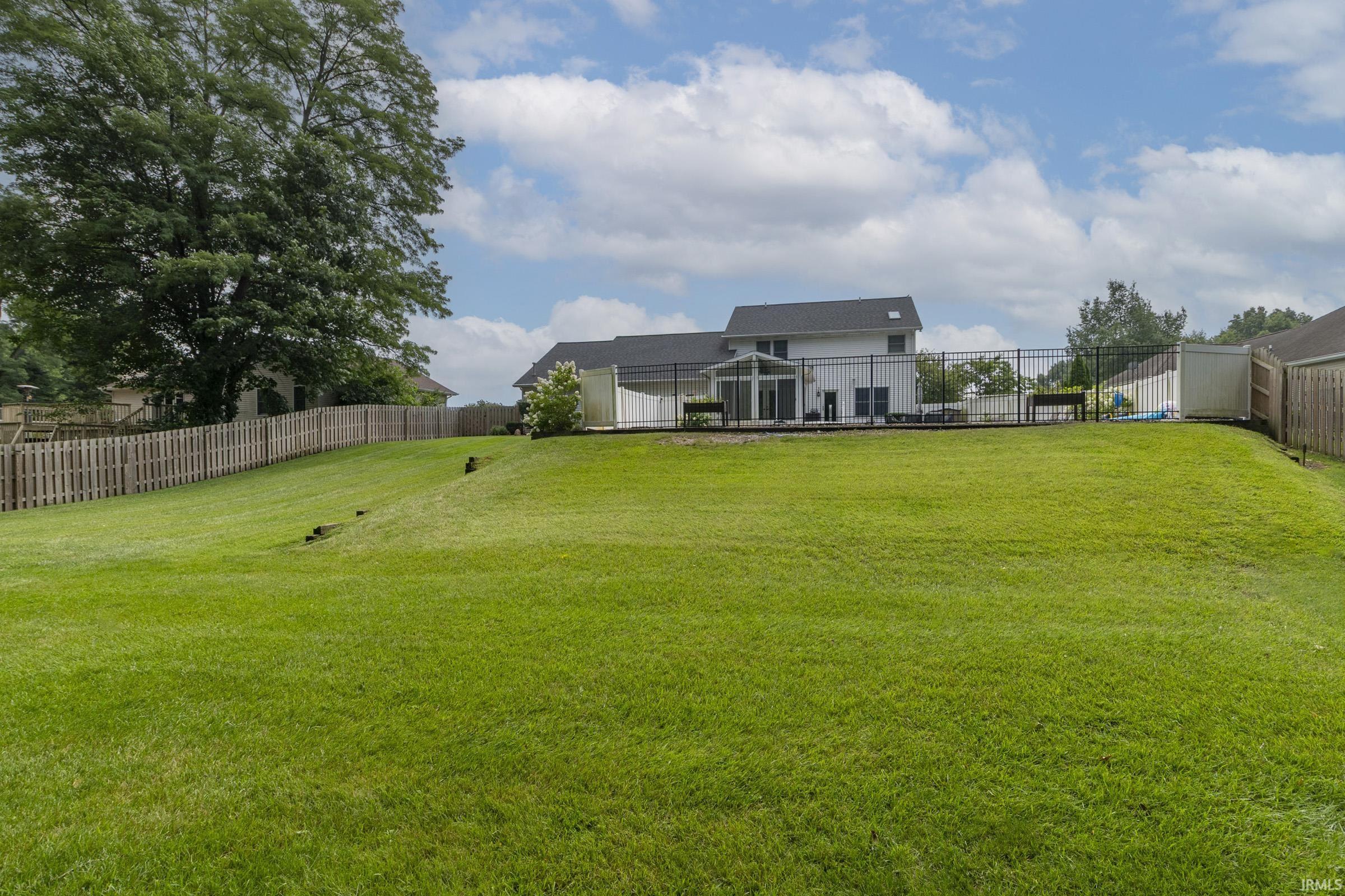 55543 Willowbend Boulevard Bristol IN 46507