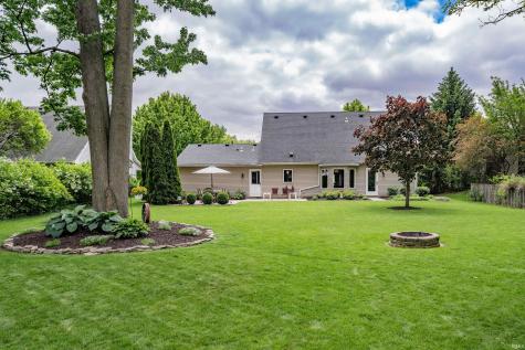 1728 Lakewood Drive Fort Wayne IN 46819