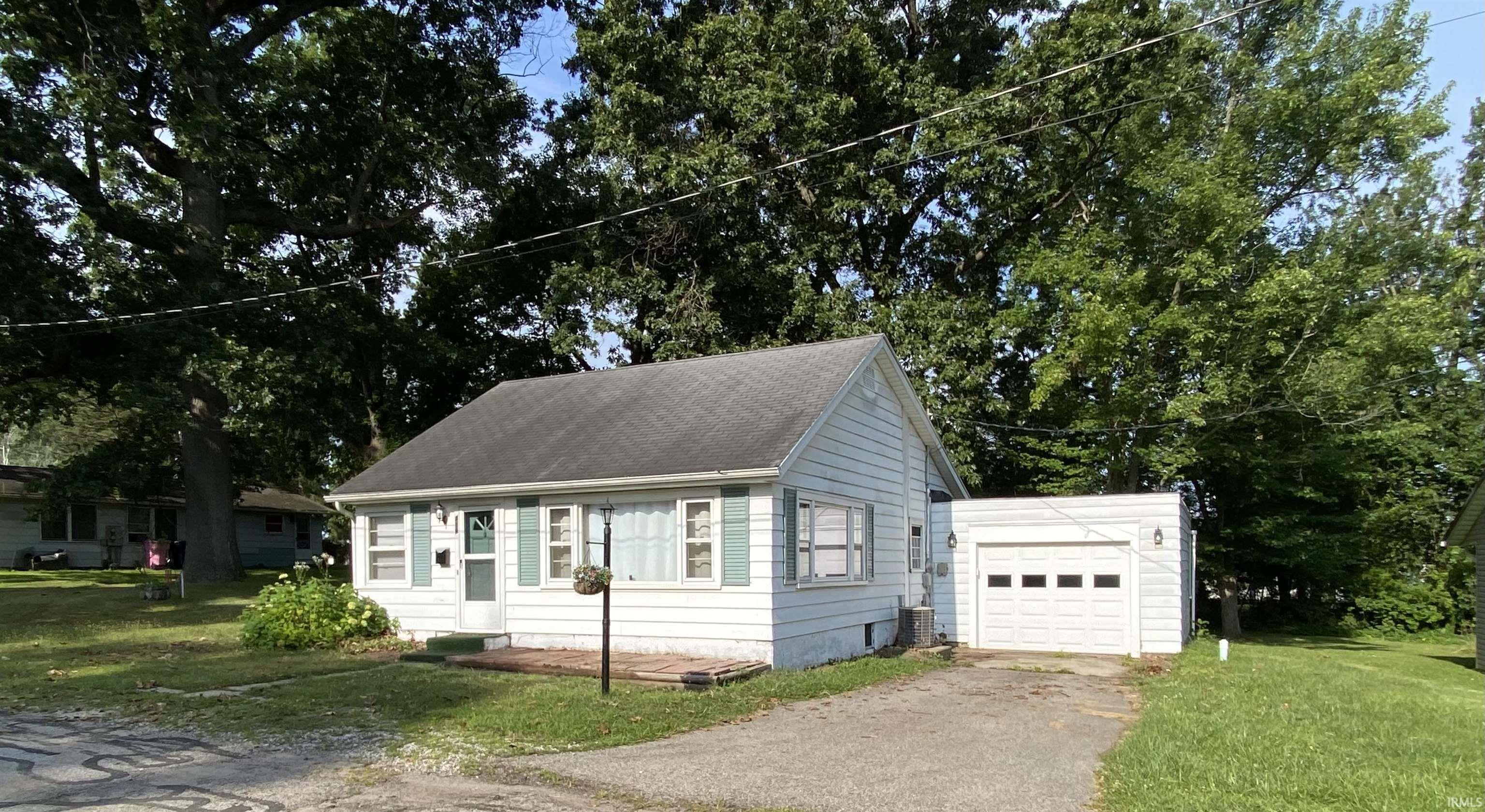 419 N Roosevelt Street Warsaw IN 46580