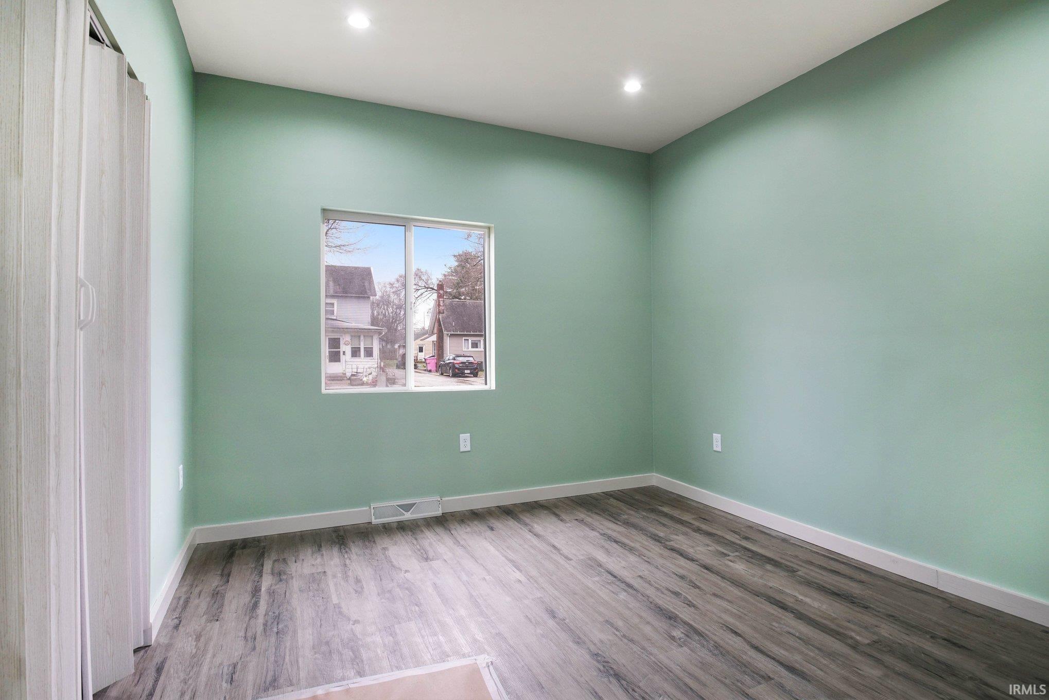 916 W Blaine Avenue Elkhart IN 46516