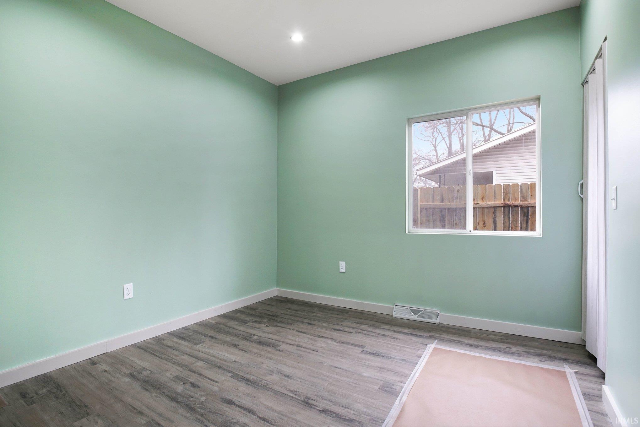 916 W Blaine Avenue Elkhart IN 46516