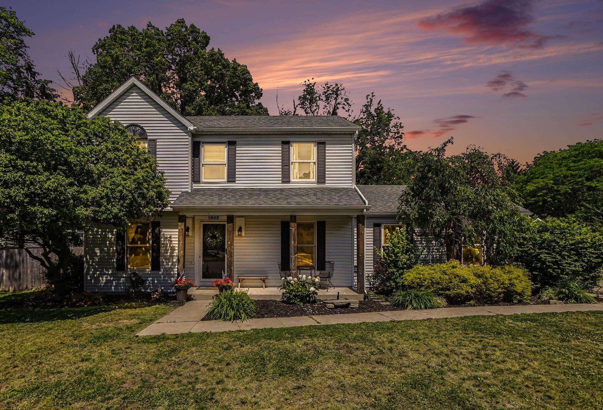 1802 Cross Creek Drive South Bend IN 46628