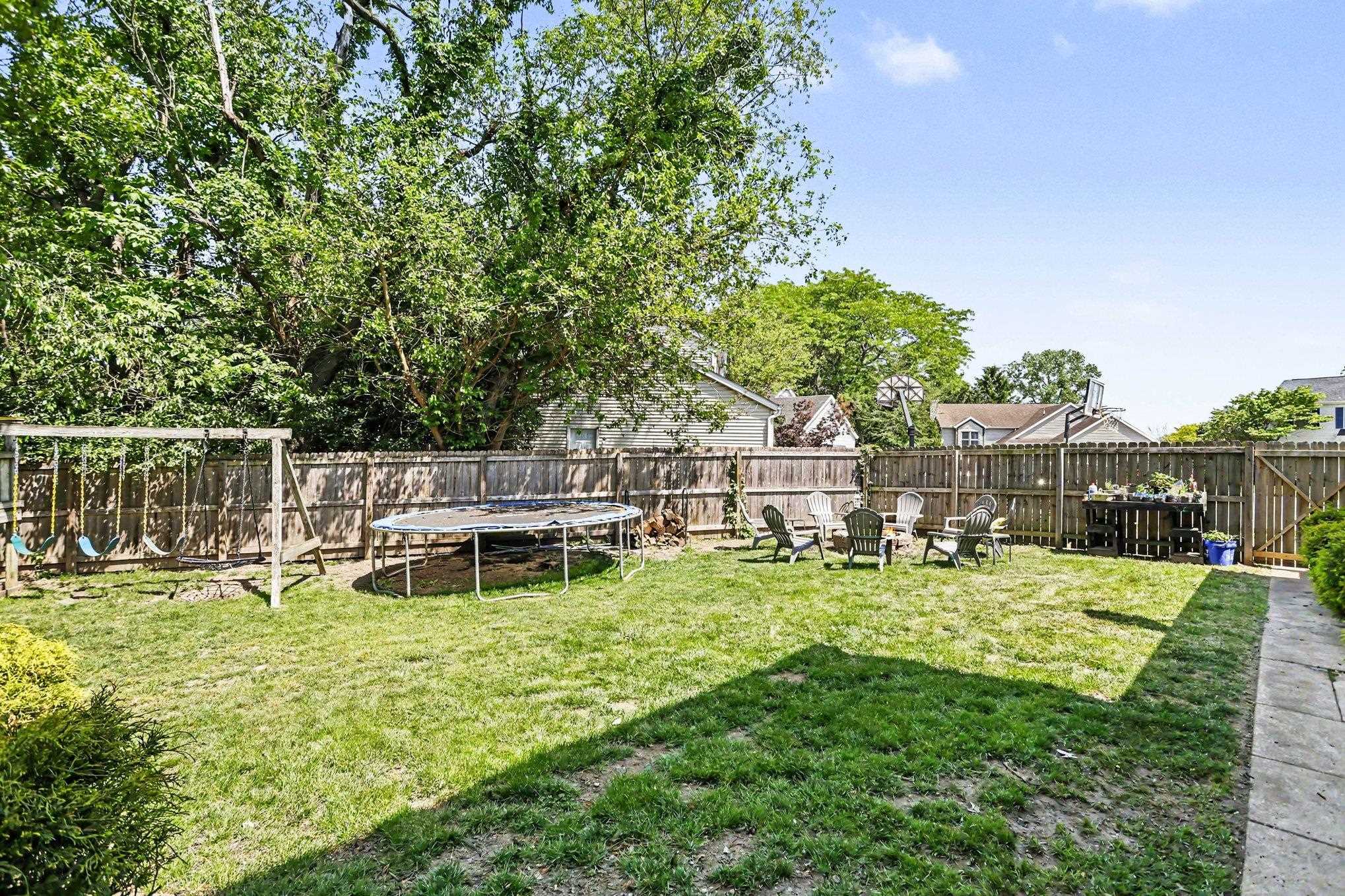 1802 Cross Creek Drive South Bend IN 46628