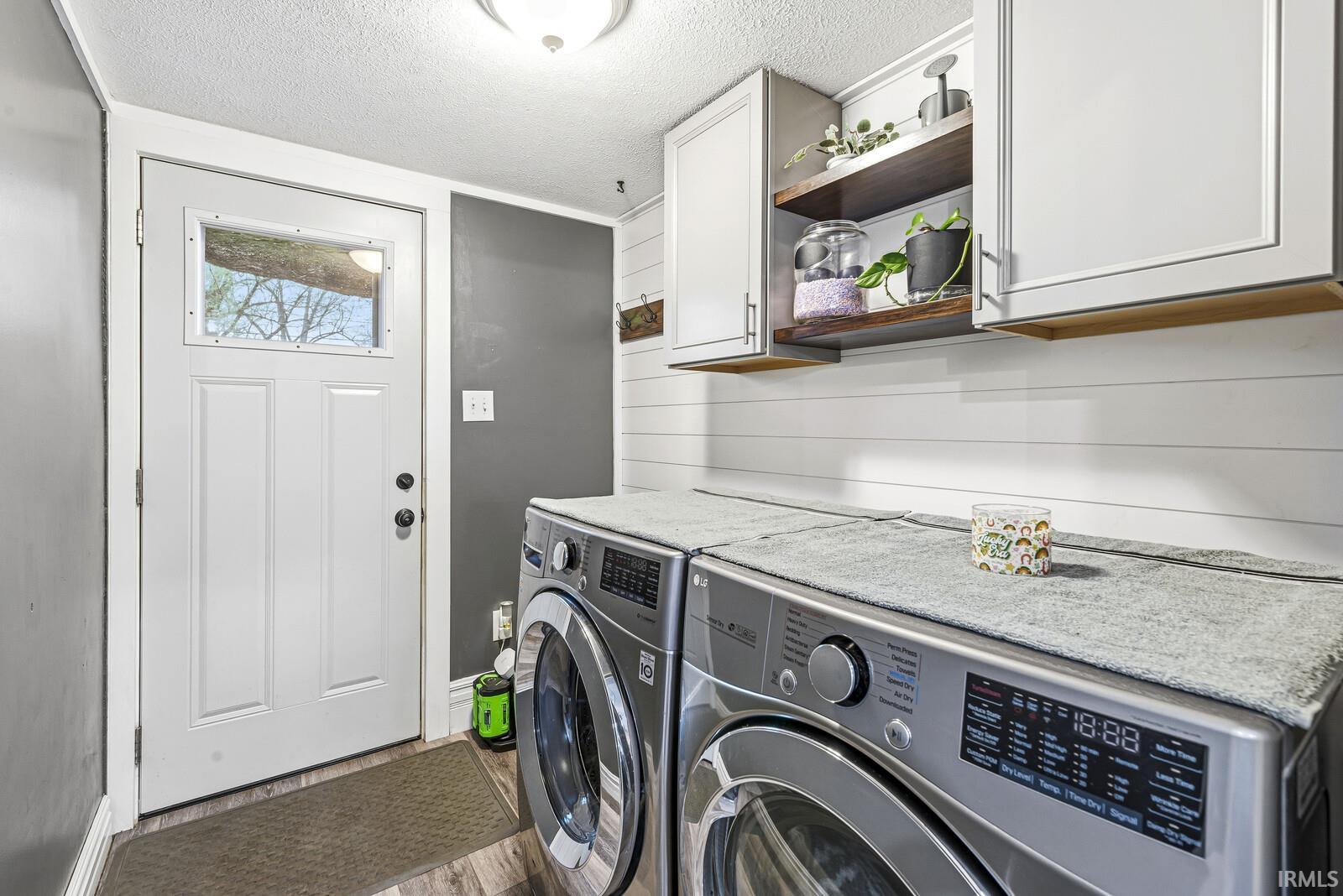 403 E Centennial Street Nappanee IN 46550