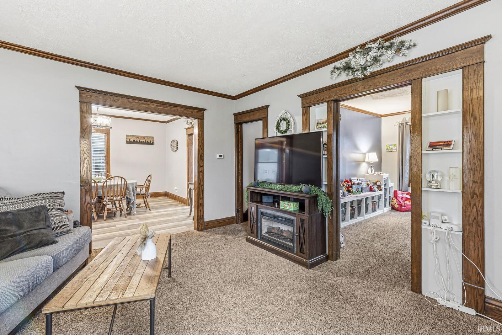 403 E Centennial Street Nappanee IN 46550