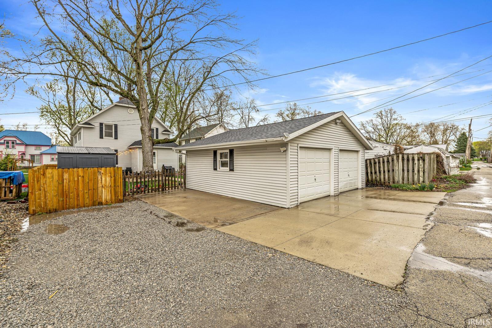 403 E Centennial Street Nappanee IN 46550