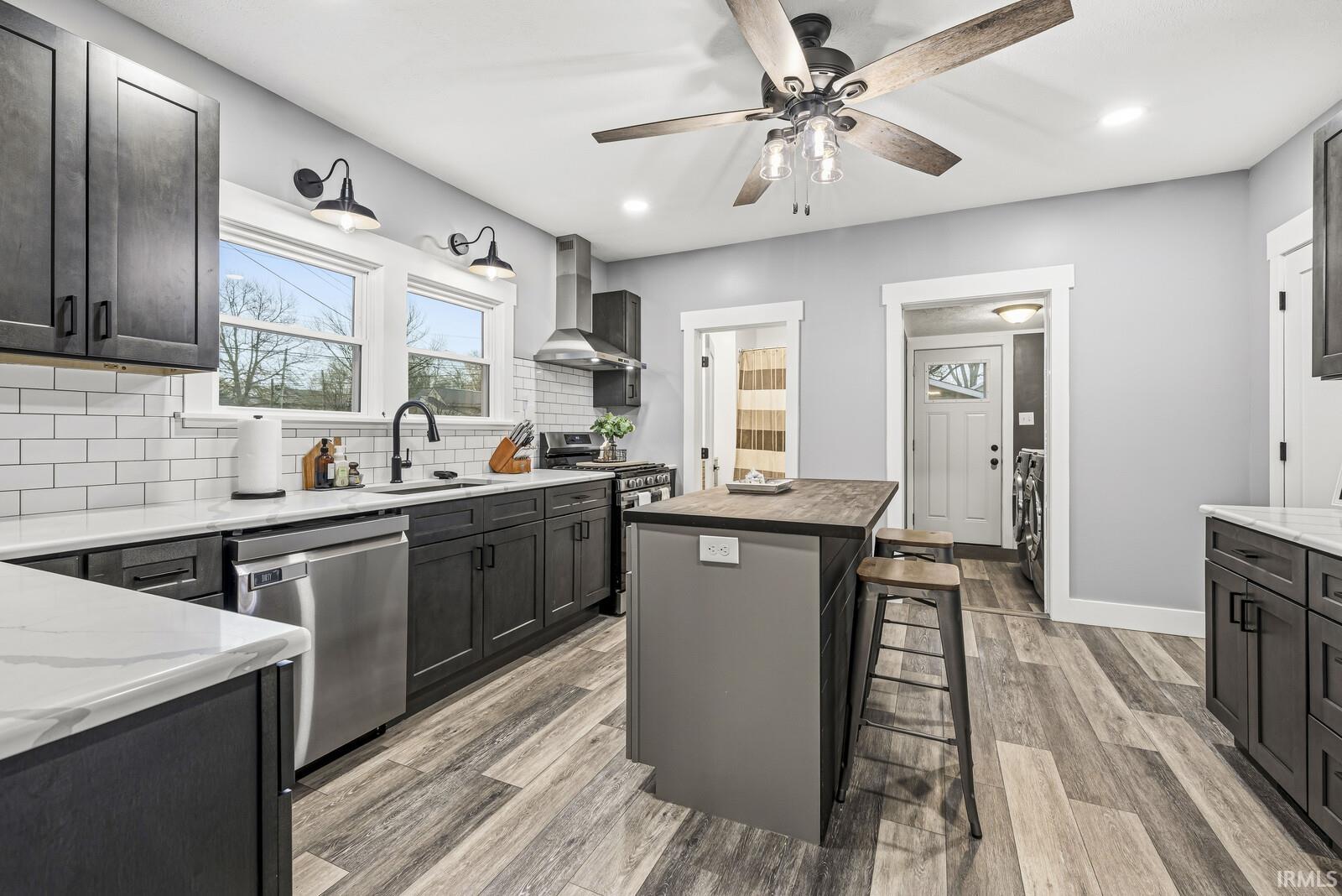 403 E Centennial Street Nappanee IN 46550