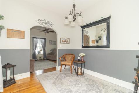 453 N Washington Street Knightstown IN 46148