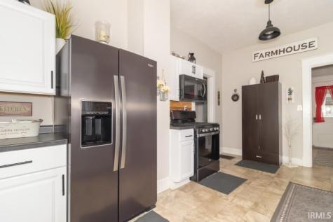 453 N Washington Street Knightstown IN 46148