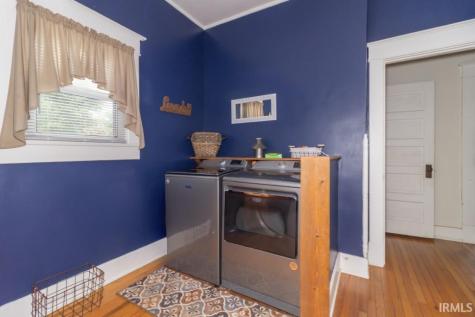 453 N Washington Street Knightstown IN 46148