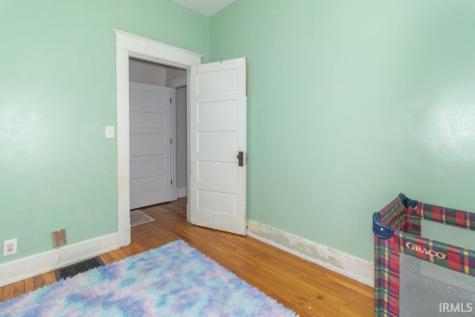 453 N Washington Street Knightstown IN 46148