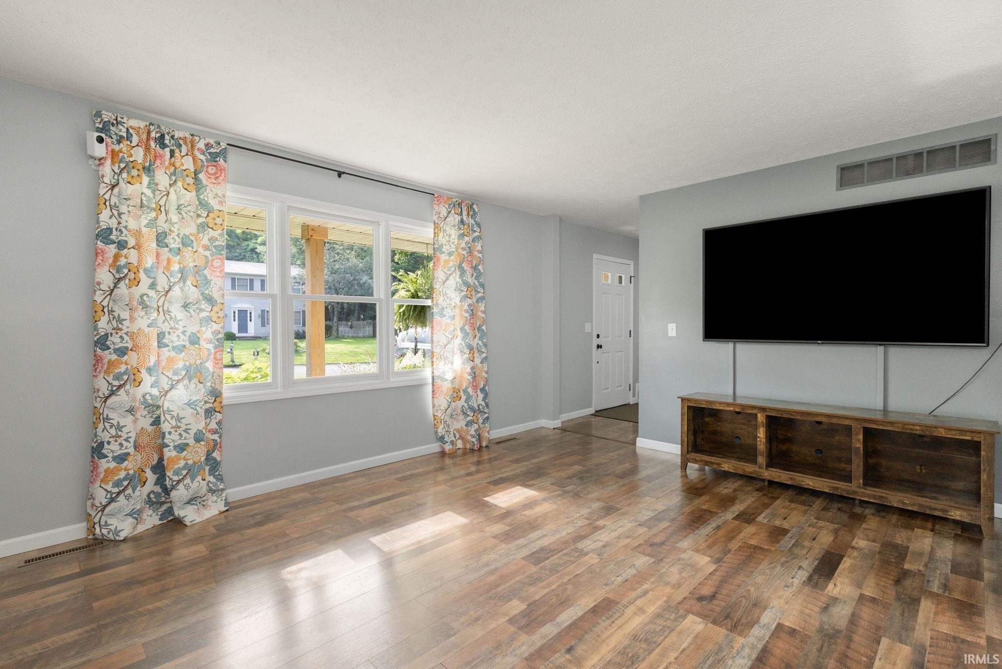 50779 Sherwood Drive Granger IN 46530