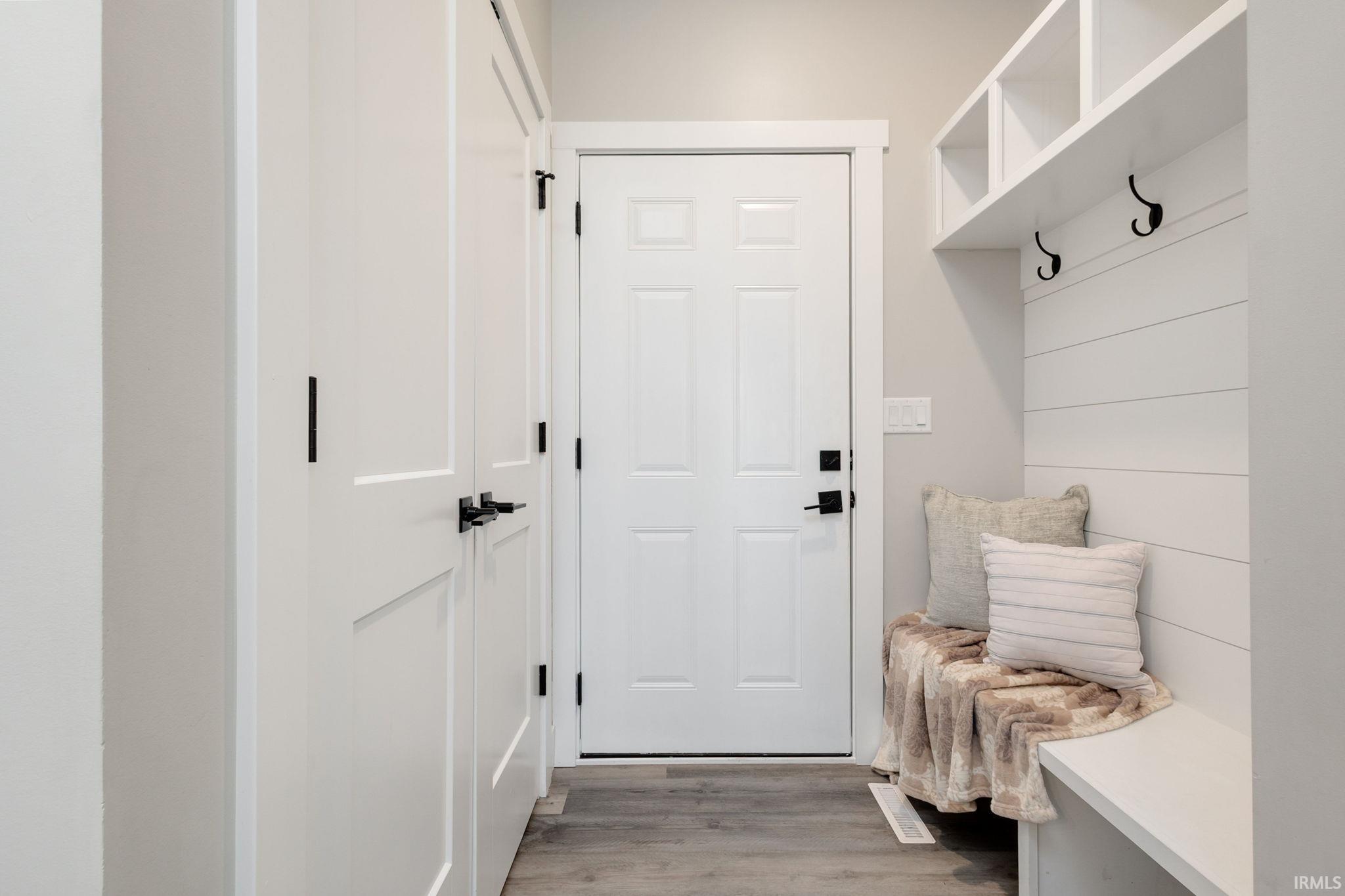 52520 East Trail South Bend IN 46628