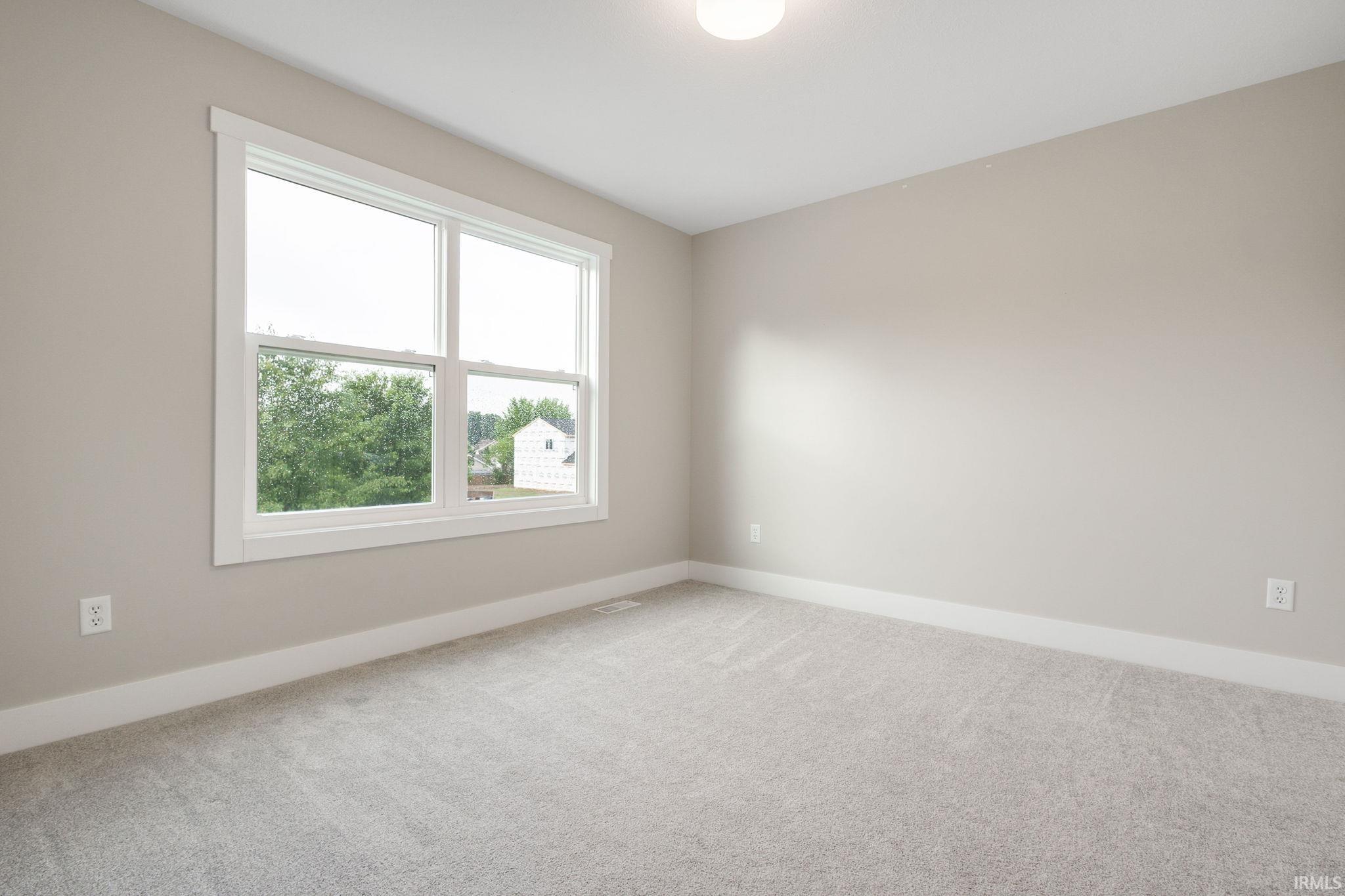 52520 East Trail South Bend IN 46628