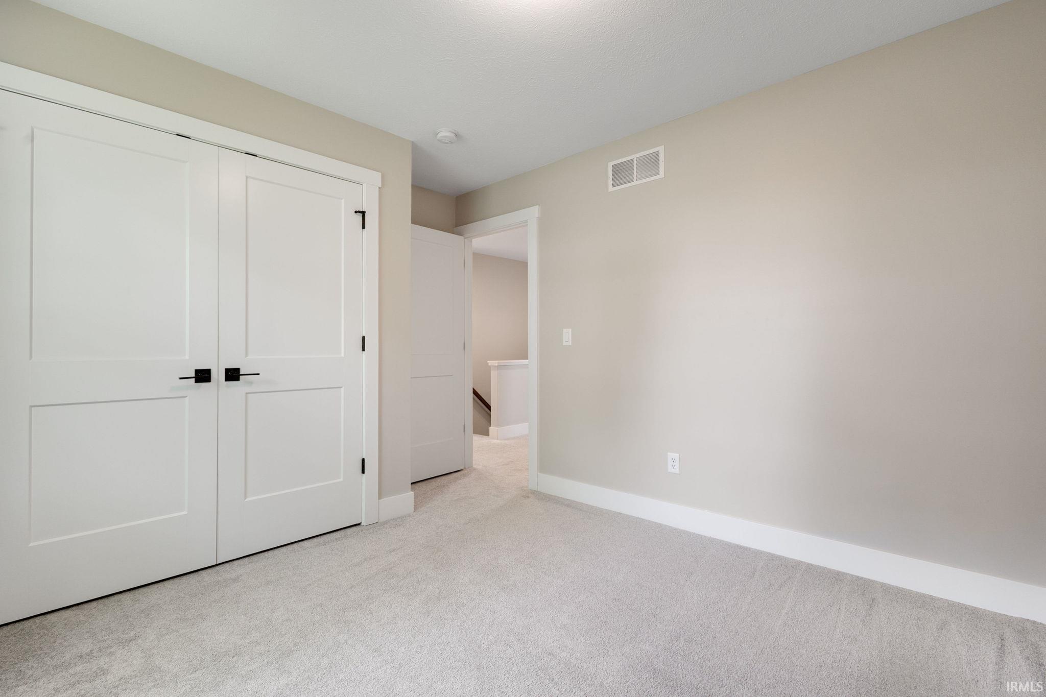 52520 East Trail South Bend IN 46628