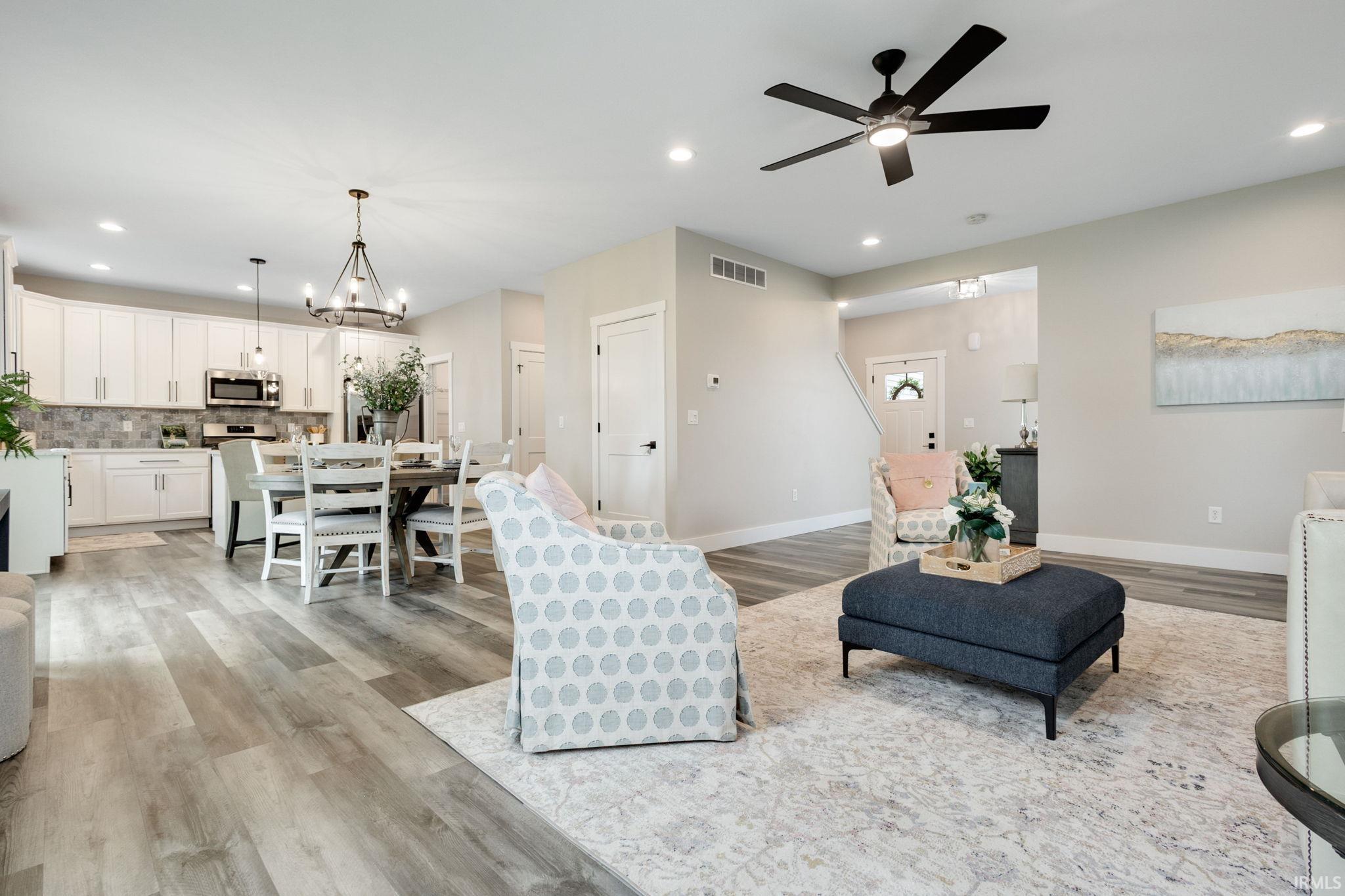 52520 East Trail South Bend IN 46628