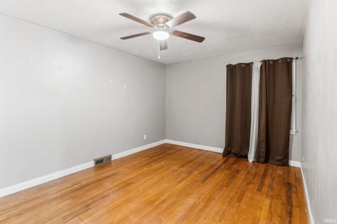 206 N 4th Street Monticello IN 47960