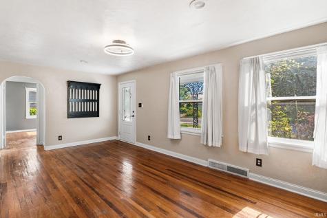 206 N 4th Street Monticello IN 47960