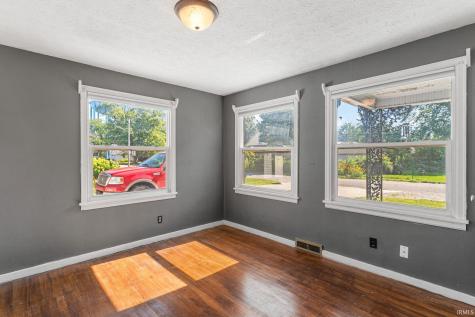 206 N 4th Street Monticello IN 47960