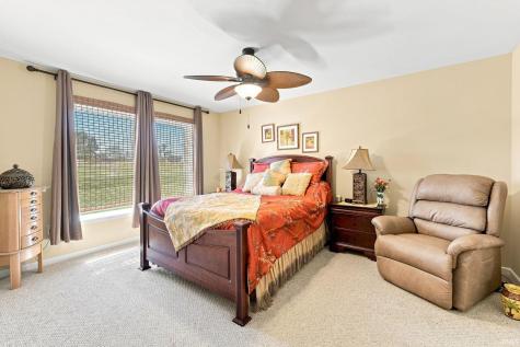 2633 E Lilly Court Warsaw IN 46582