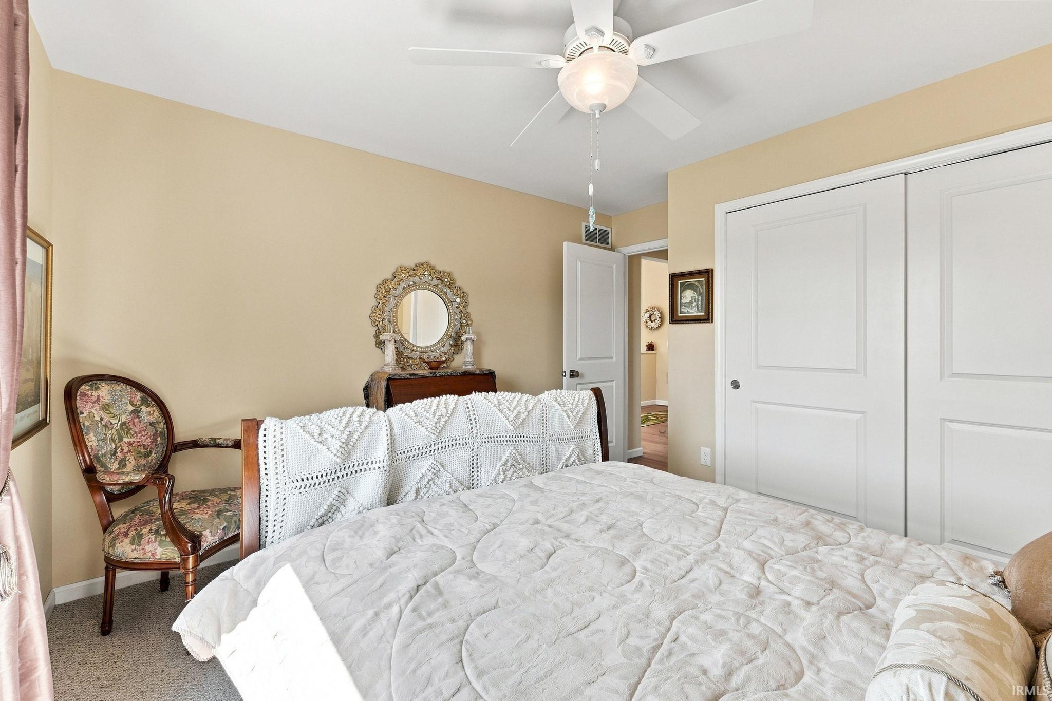 2633 E Lilly Court Warsaw IN 46582