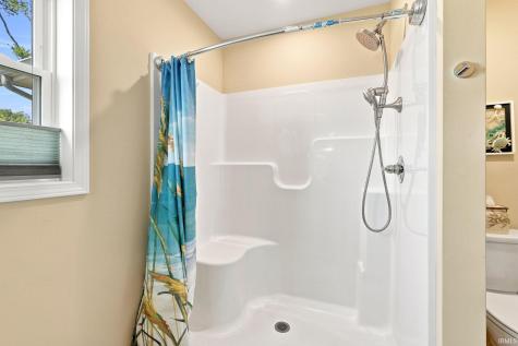 2633 E Lilly Court Warsaw IN 46582