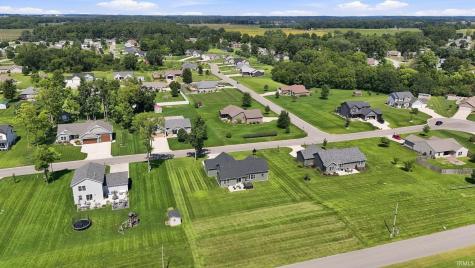 2633 E Lilly Court Warsaw IN 46582