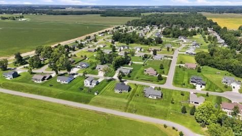2633 E Lilly Court Warsaw IN 46582