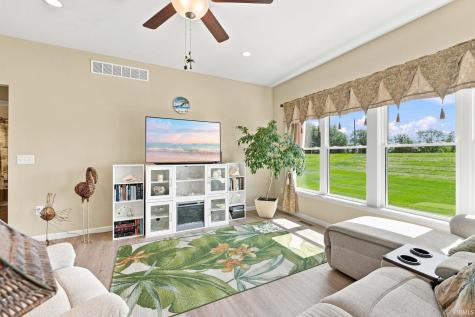 2633 E Lilly Court Warsaw IN 46582