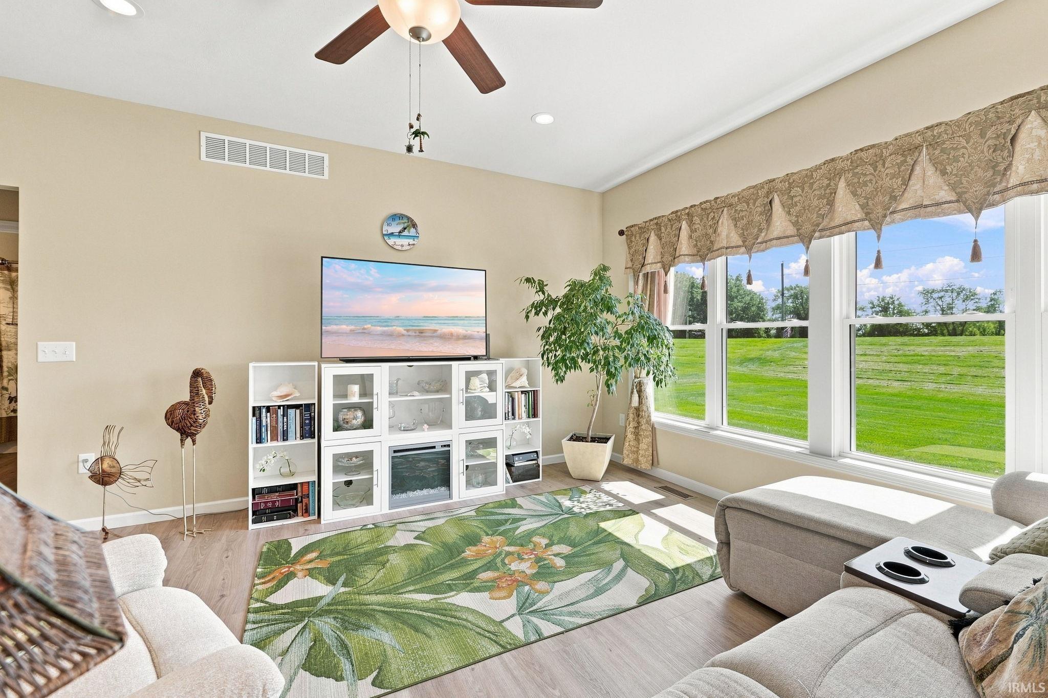 2633 E Lilly Court Warsaw IN 46582