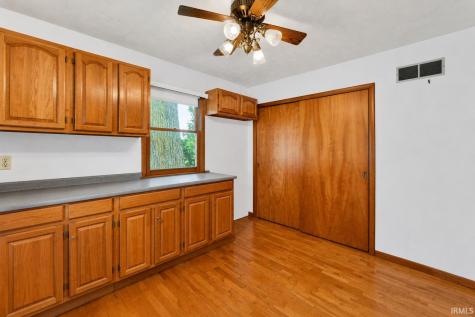 7453 S 500 W Rossville IN 46065