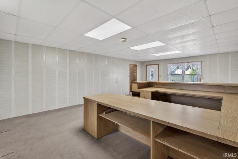 7453 S 500 W Rossville IN 46065