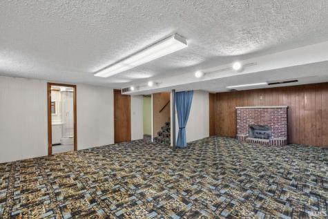7453 S 500 W Rossville IN 46065