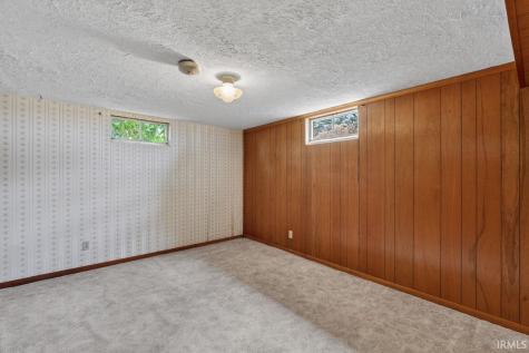 7453 S 500 W Rossville IN 46065