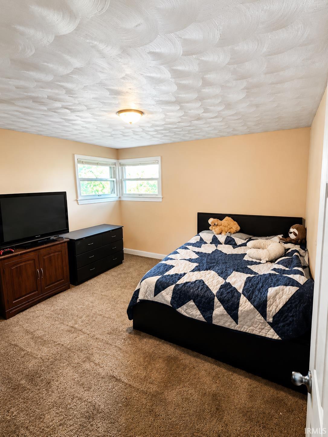 604 Turkey Creek Common Milford IN 46542
