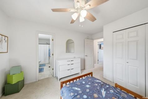 5411 Newland Place Fort Wayne IN 46835