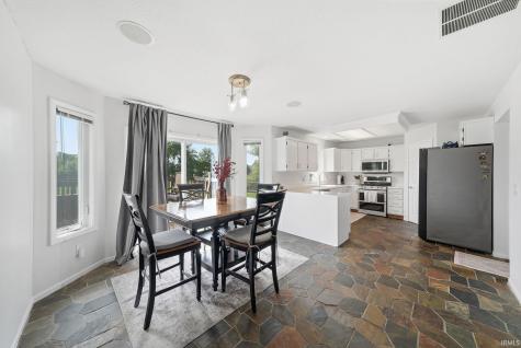 5411 Newland Place Fort Wayne IN 46835