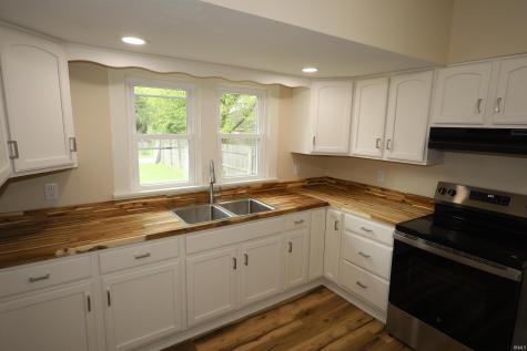 901 Forest Avenue Fort Wayne IN 46805