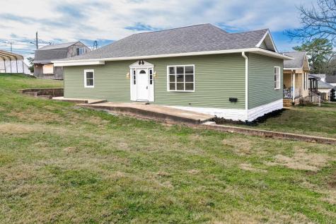 1824 14th Street Bedford IN 47421