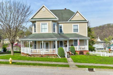 577 S Summit Street French Lick IN 47432