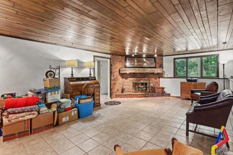 17867 14b Road Culver IN 46511