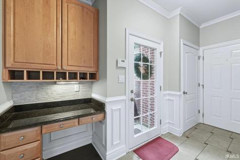 7105 W St Andrews Avenue Yorktown IN 47396