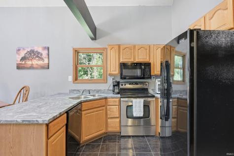 11099 Bushy Road Metamora IN 47030