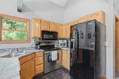 11099 Bushy Road Metamora IN 47030