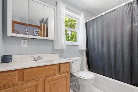 11099 Bushy Road Metamora IN 47030